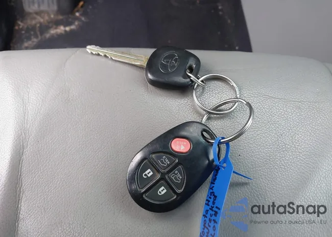 5TDBK3EH2CS142967: 43968277