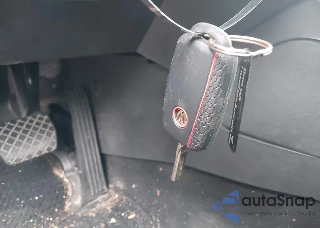 3VWDX7AJ3DM256758: 43968324