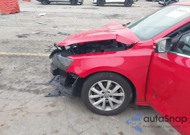 3VWDX7AJ3DM256758: 43968324