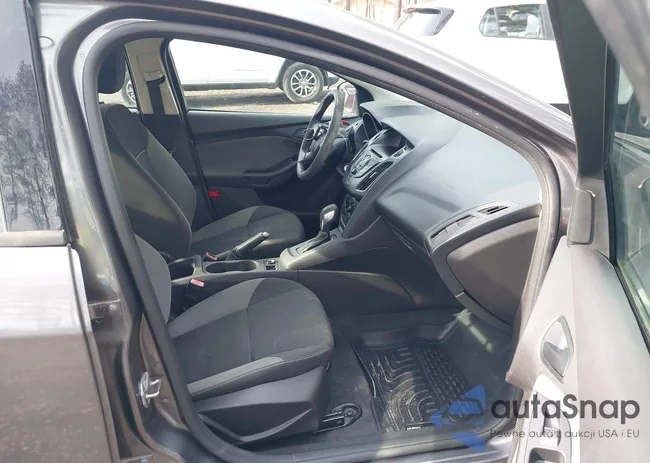 1FADP3E25DL331742: 43967408