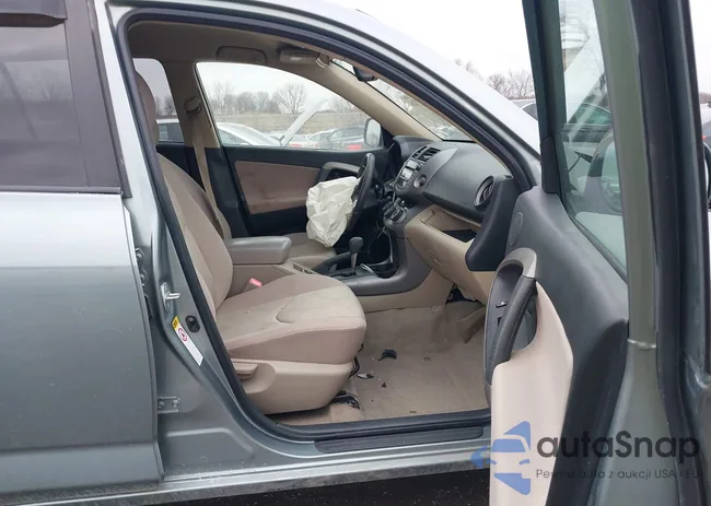 JTMBD33V776041173: 43967526