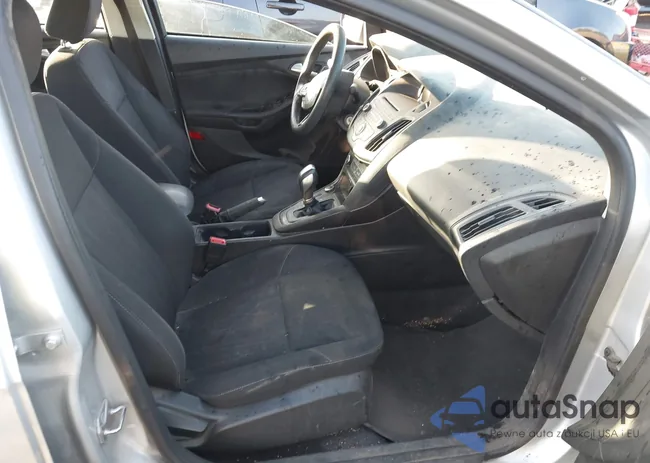 1FADP3F26GL255791: 43967557