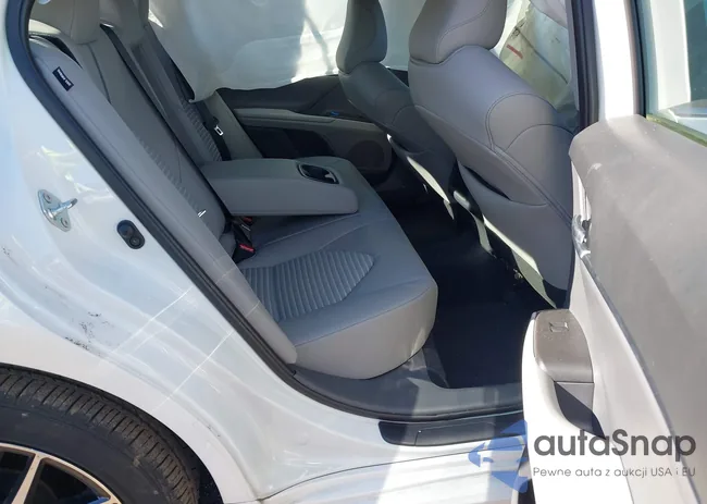 4T1G11AK3RU207209: 43967571