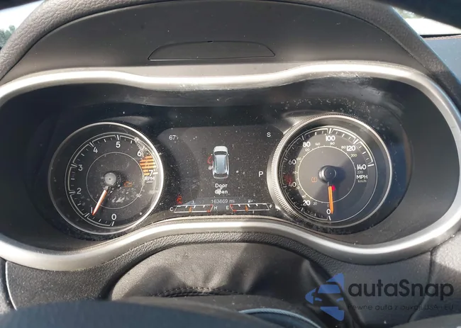 1C4PJLDB2HW516670: 43967613