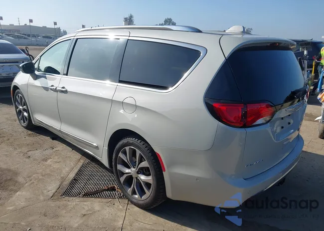 2C4RC1GG7HR564690: 43967692