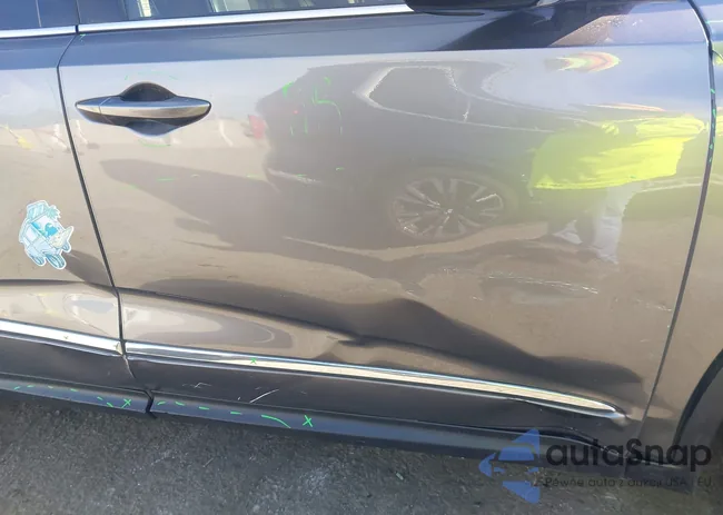 5J8YD9H46SL001711: 43968751