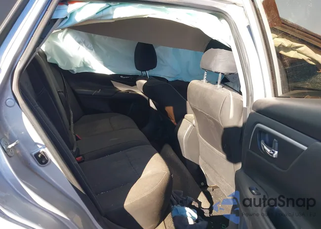 1N4AL3AP5JC129043: 43968774