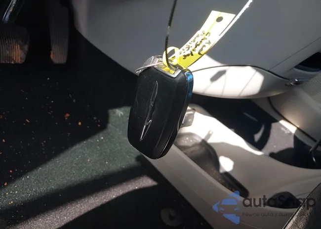 2C4RC1BG7LR279942: 43968796