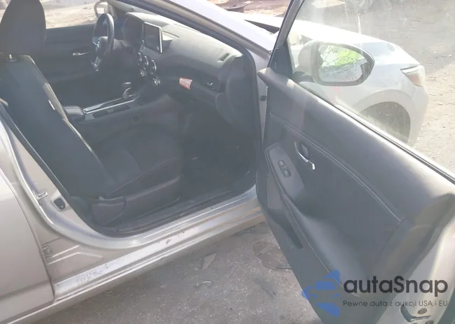 3N1AB8CV2MY224566: 43968832