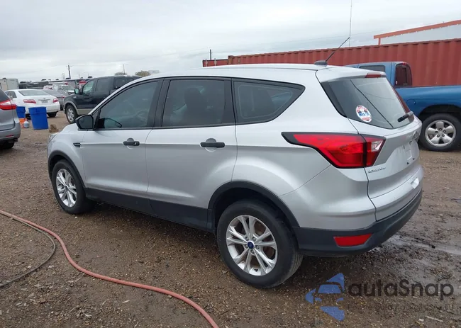 1FMCU0F73KUA79029: 43968898