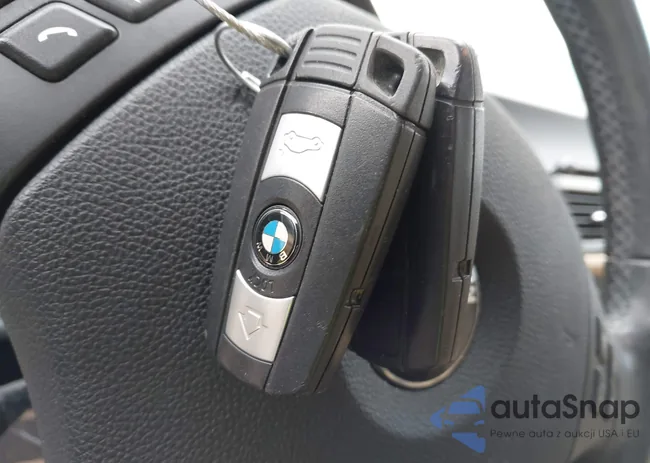 WBAPH7G56BNN06002: 43968951