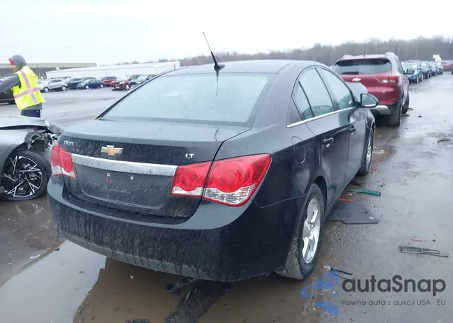 1G1PC5SB0D7174898: 43968957