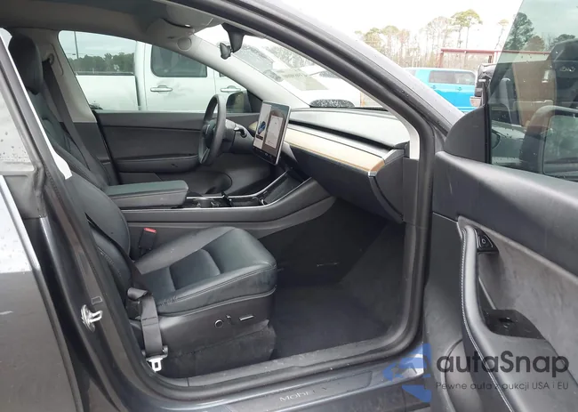 5YJYGDEE4MF08062: 43969000