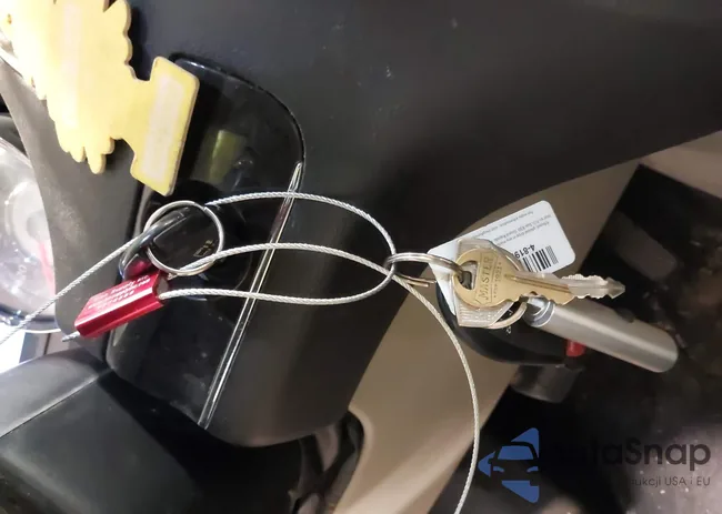 2C4RC1BG8GR172890: 43969014