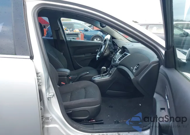 1G1PF5SC2C7305537: 43969075