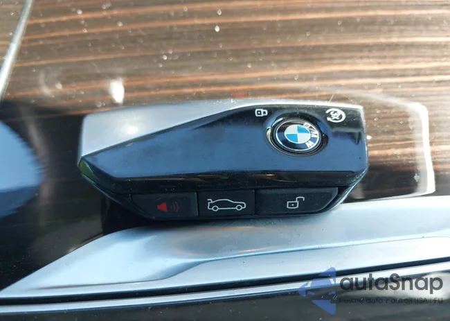 5UX23EM02S9Z01827: 43968670