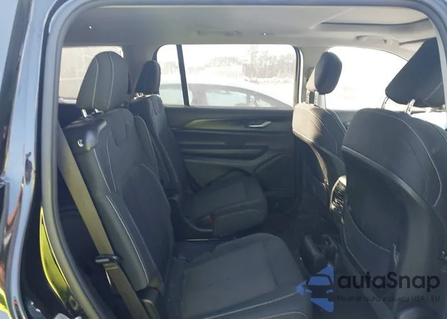 1C4RJJAG1P8867568: 43969825