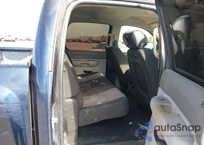 2GCEK13M581225910: 43969855