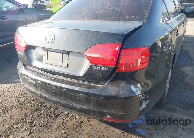 3VWDP7AJ3DM380965: 43970177