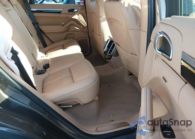 WP1AA2A22GKA12760: 43970236