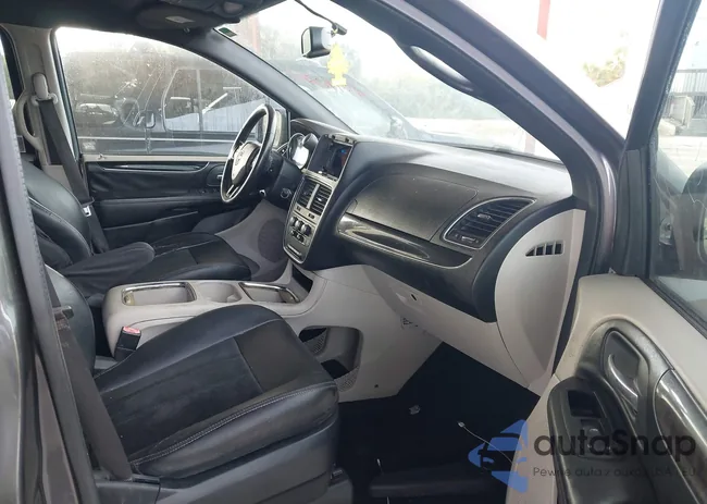 2C4RDGCG7JR184034: 43970257