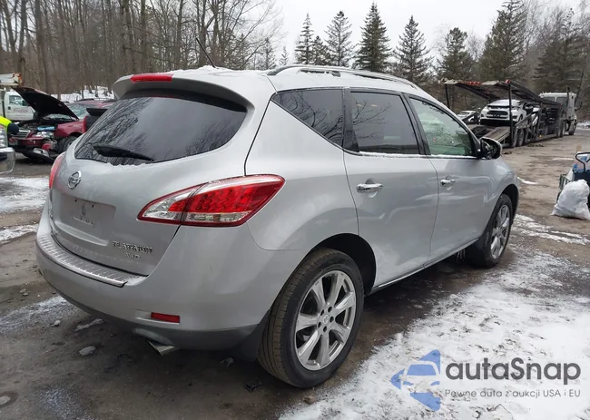 JN8AZ1MW4EW528261: 43970284