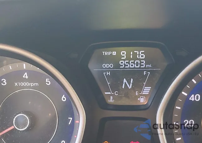 KMHDH4AE7CU363268: 43970285