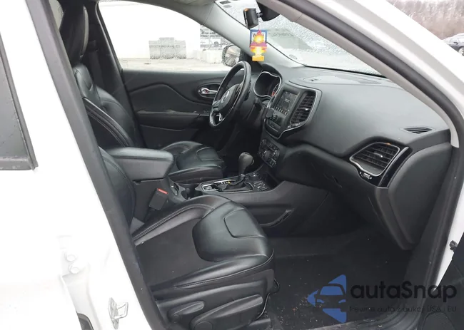 1C4PJMLB6LD584328: 43969342