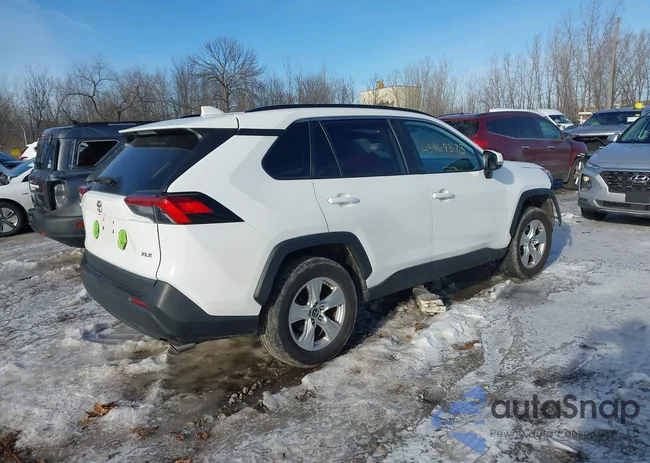 2T3W1RFV1KW012834: 43969373