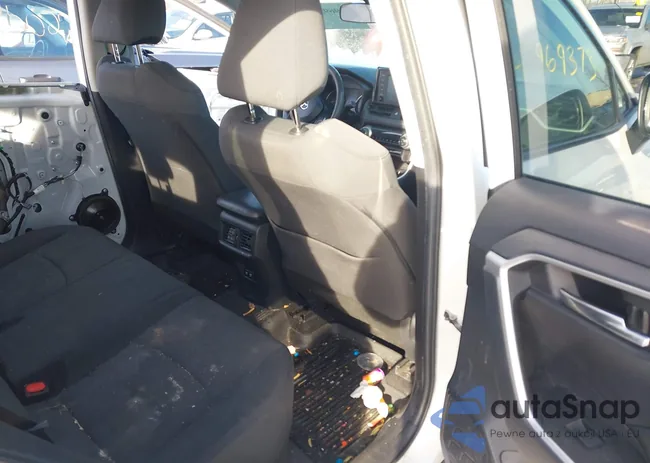 2T3W1RFV1KW012834: 43969373