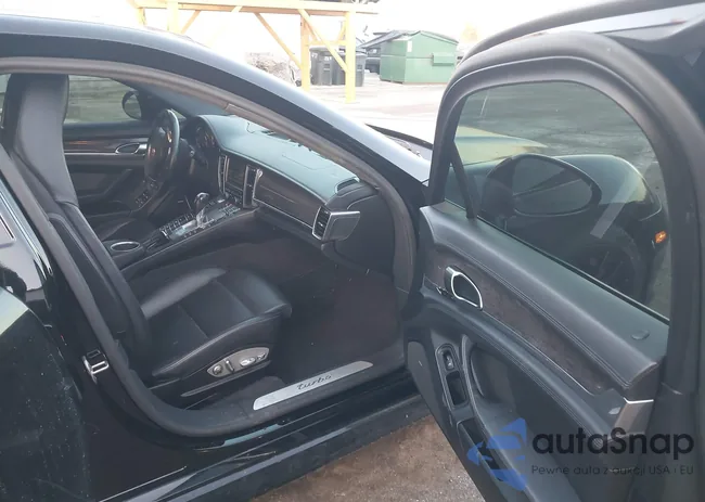 WP0AC2A79CL090920: 43969439