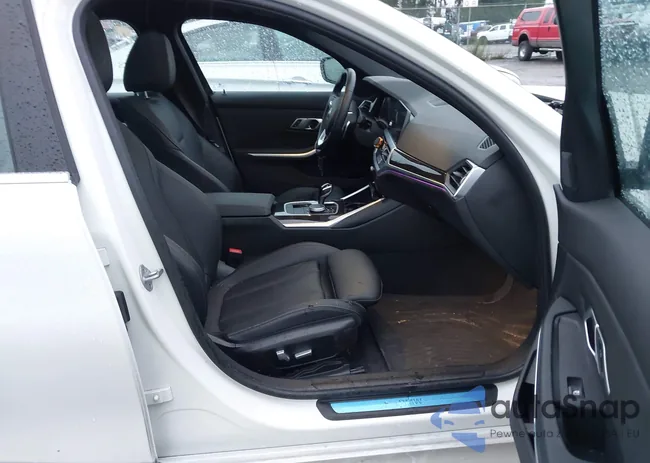 3MW5R7J03N8C59269: 43969642