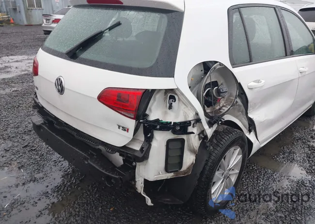 3VW217AU0HM068529: 43969707