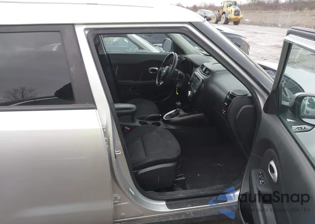 KNDJP3A57J7526243: 43970725