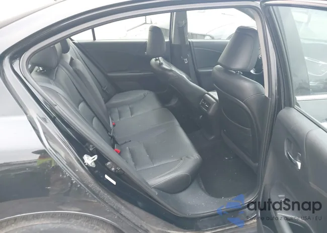 1HGCR3F83DA034338: 43970764