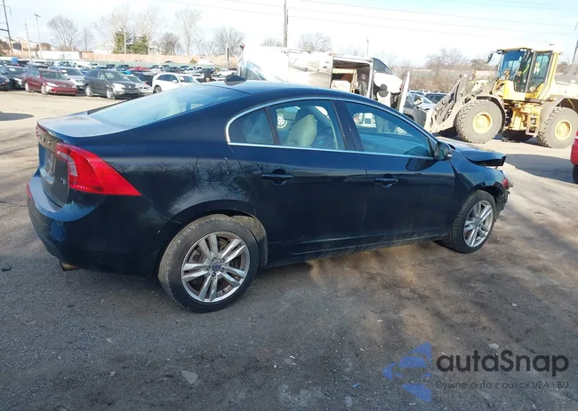 YV1622FS8C2043349: 43970935