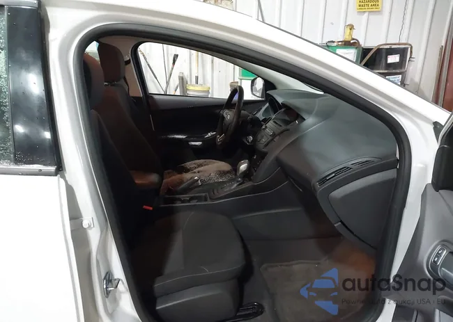 1FADP3F24FL230113: 43970944