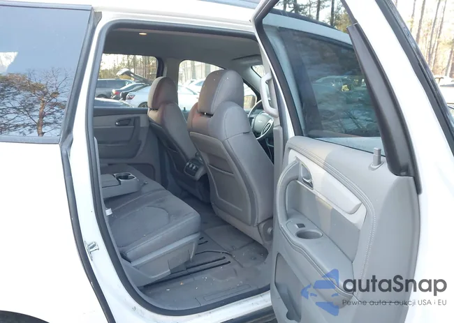 1GNKVFED2GJ296577: 43970970