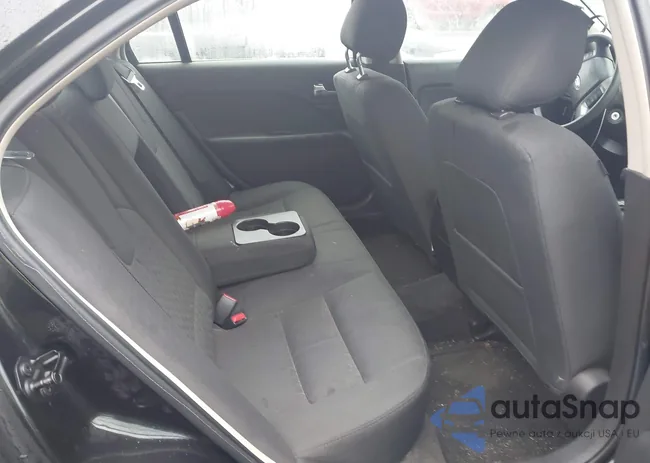 3FAHP0HA8CR308488: 43970988