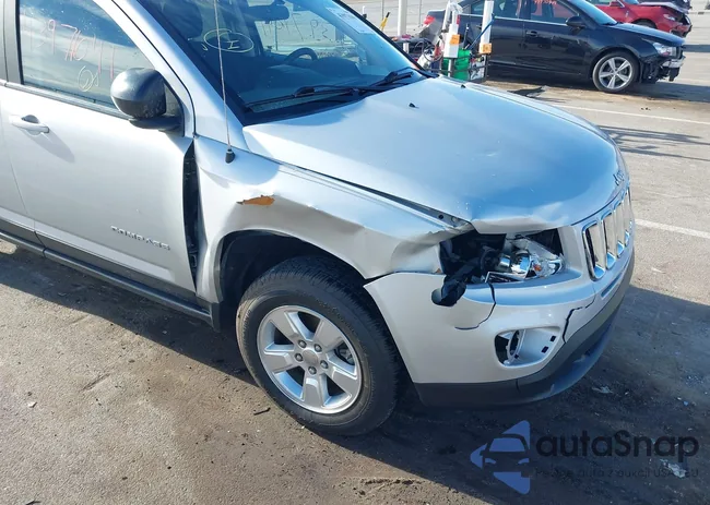 1C4NJCBAXDD272791: 43971041