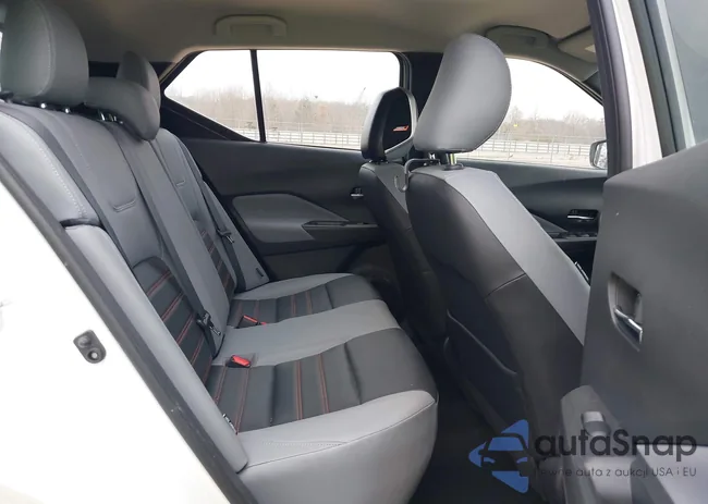 3N1CP5DV0RL570806: 43971081