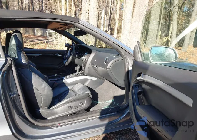 WAUCGAFH3CN001160: 43971137