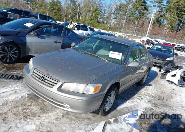 4T1BG22K51U042037: 43971288