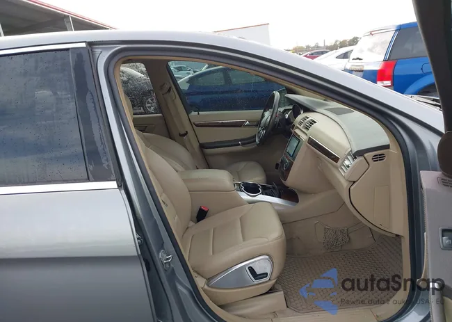 4JGCB6FE8BA116469: 43970446