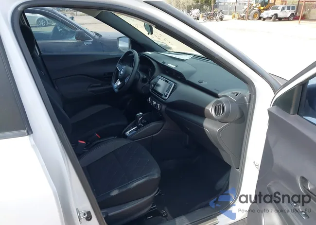 3N1CP5CU2KL538048: 43970448