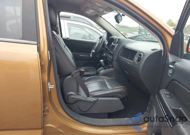 1J4NF5FB7BD167021: 43970552