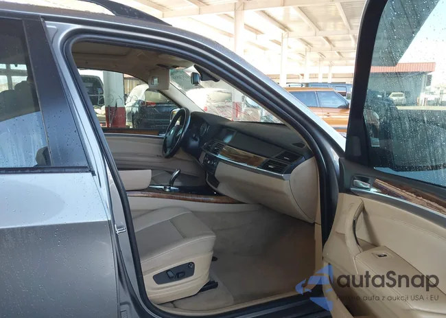 5UXFE43548L031643: 43970558