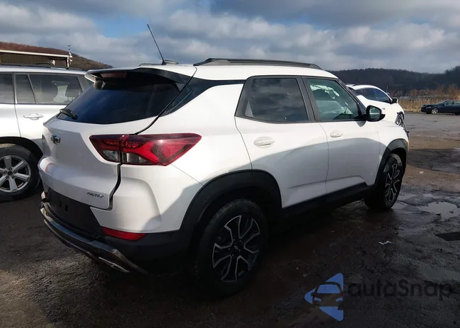 KL79MVSL0PB116603: 43971739