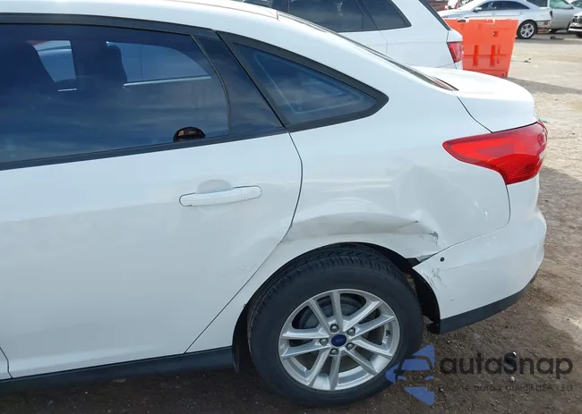 1FADP3F21GL340876: 43971906