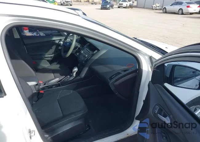 1FADP3F21GL340876: 43971906